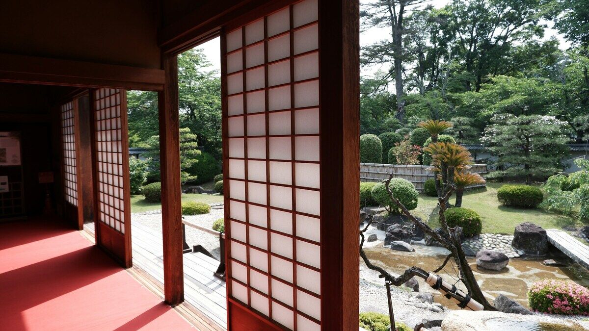 町家再生の現場——古い建物が新しい経済を生む